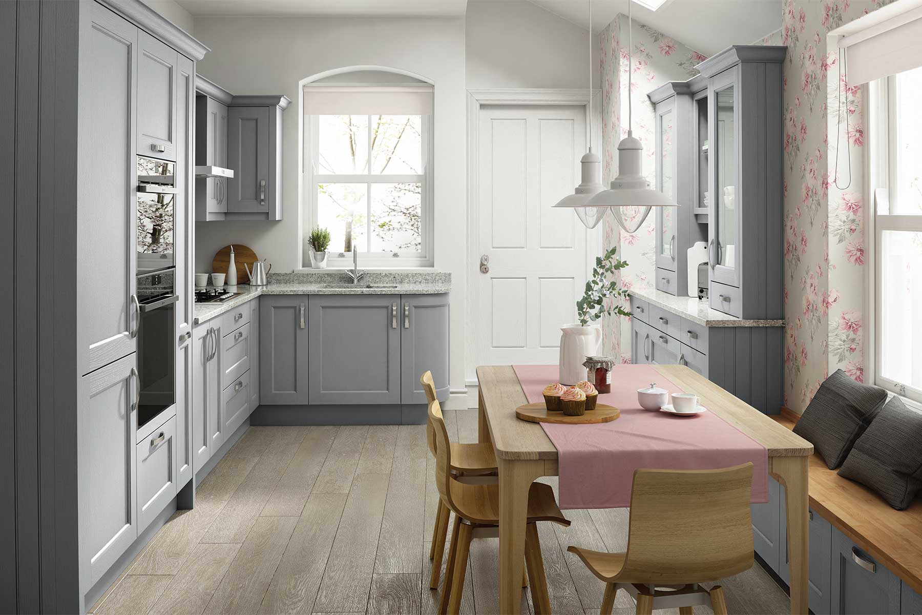 Lovely traditional style Shaker style kitchen with farmhouse dining table